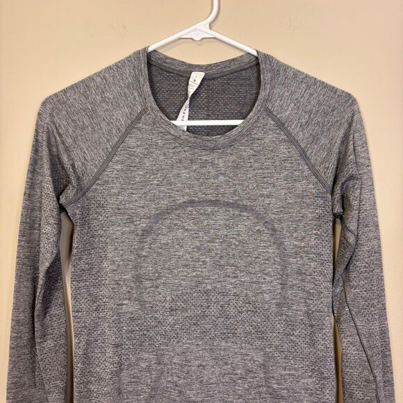 Lululemon Heathered Grey Swiftly Tech Long Sleeve Workout Top 4 - Picture 4 of 5
